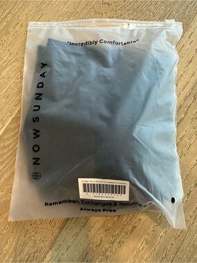 NowSunday Women’s Black Sports Bra New with Active Bra Sewn In